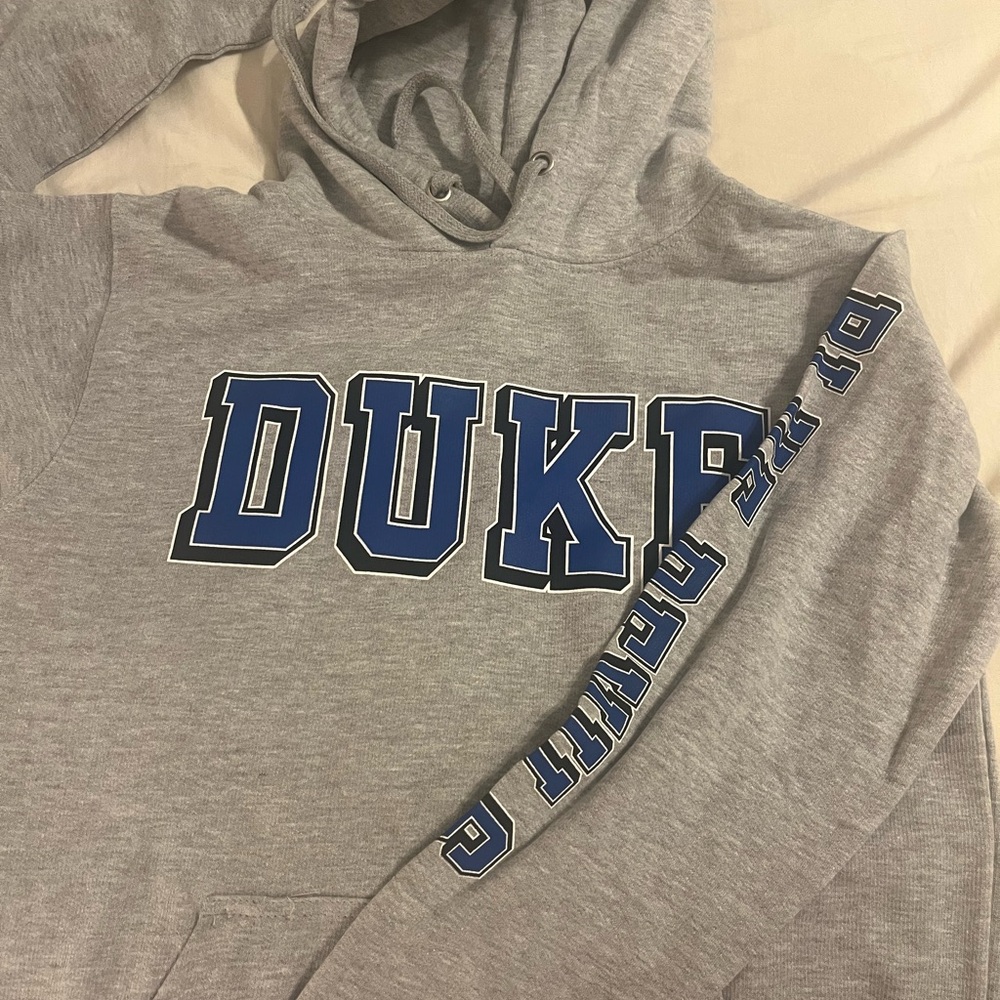 Duke adult small hoodie NWOT